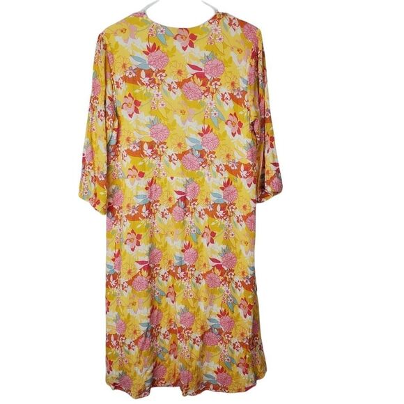 Torrid 14677924 PEACH FLORAL GAUZE HI-LO DRESS Shirred Embroidered Button V Neck - Picture 10 of 12